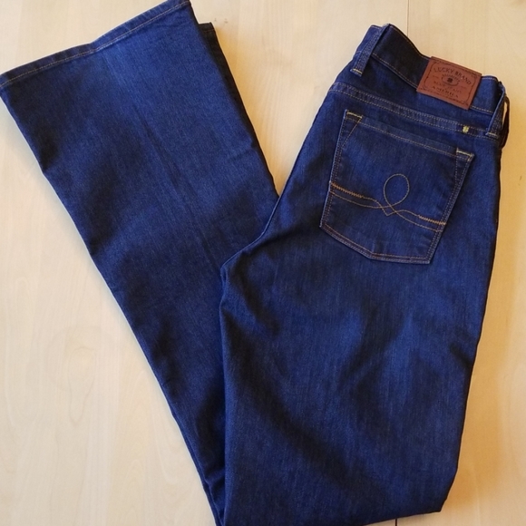 Lucky Brand Sofia Boot Cut size 8 /29. - Picture 6 of 7